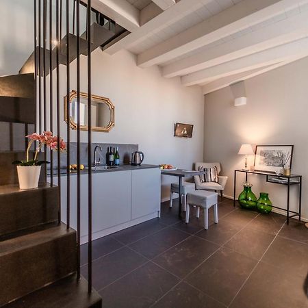 Ortigia Charming Suite Сиракузы Экстерьер фото